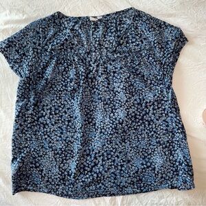GAP Navy Floral Women's Blouse